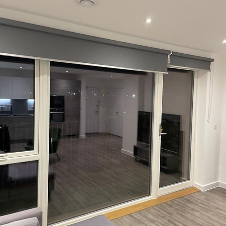 Luxurious 2 Bedroom Apartment Barking  Exterior photo